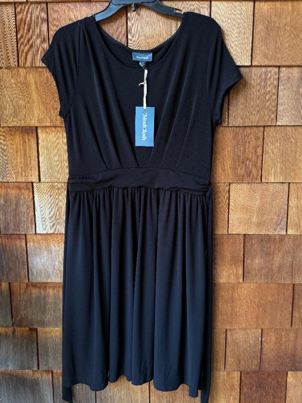 NWT Modcloth Black Fit and Flare Cap Sleeve Little Black Dress in Women's Medium